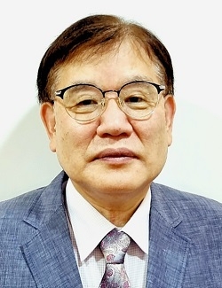 [국독연 칼럼] 이상길 목사의 ‘기도합시다’(출 14:15-17)