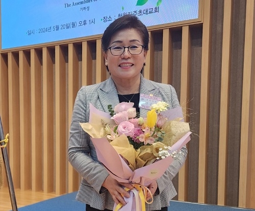 [인터뷰] 기독교대한하나님의성회 신임 총회장 이경은 목사