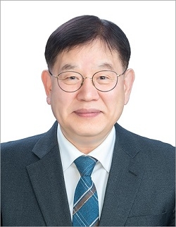 [국제독립교회연합회 칼럼] 이상길 목사의 ‘예수의 흔적’(갈 6:17-18)