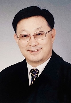 신화석 목사.jpg