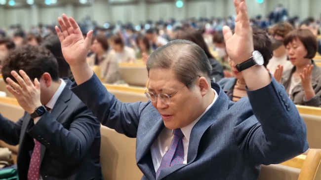 새에덴 소 기도.jpg