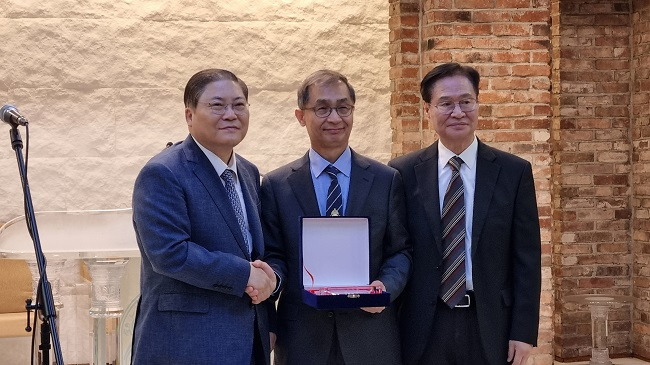 법학회 위촉장.jpg