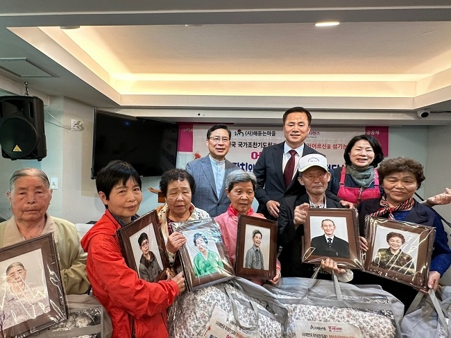 어버이날 한국기사진선물 (1).jpg