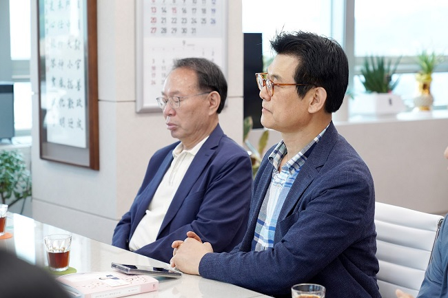 포토1.jpg