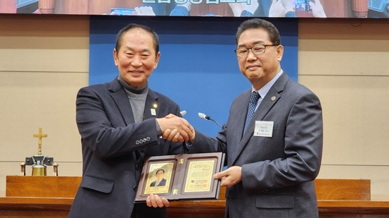 세복협 장성철.jpg