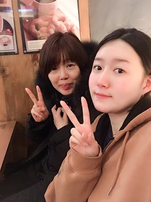 사진_각막기증인 故 이숙경 집사와 딸 임지원 씨.JPG