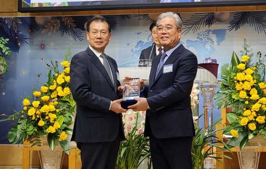 서문 시상식.jpg