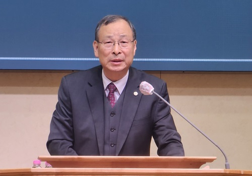 이강춘.jpg