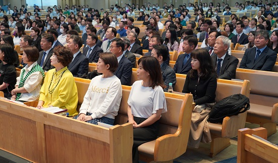 새에덴 성도들.jpg