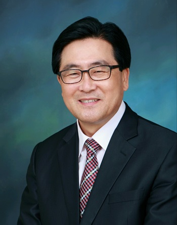 2024-05-23 한신학원, 제32대 이사장에 윤찬우 목사 선임.jpg