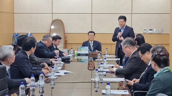 자문위 메인.jpg