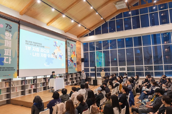 월드2.jpg