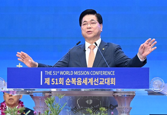 여의도 이영훈 목사.jpg