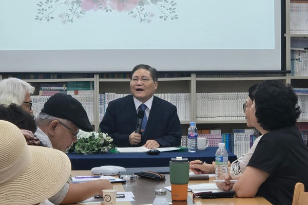소강석 메인.jpg