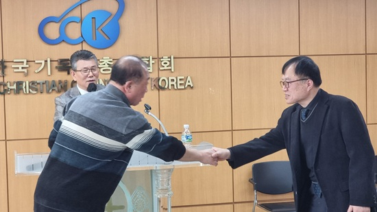 악수.jpg