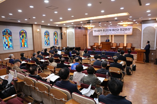 법 전경.jpg
