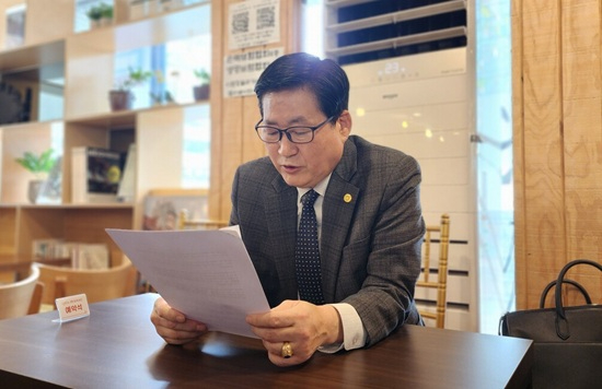 홍계환.jpg