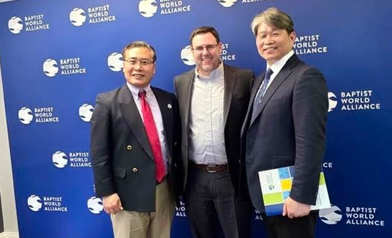 3명.jpg