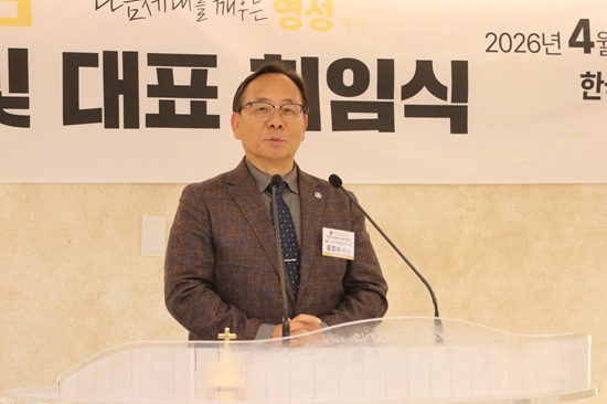 홍호수 목사2.jpg
