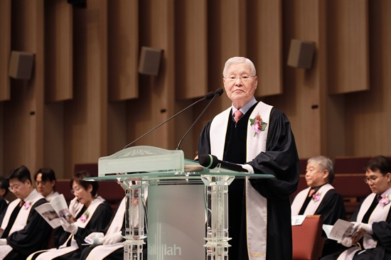 카이캄 송용필.jpg