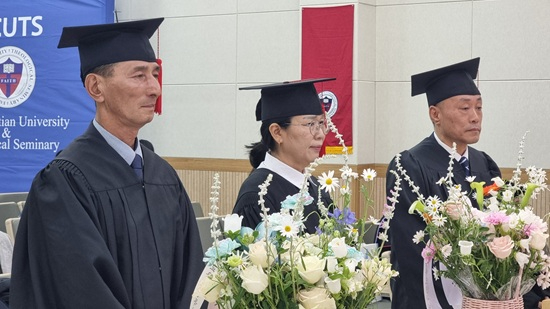 페이스 졸업.jpg