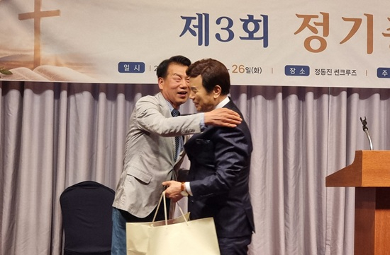 17기총 2인.jpg