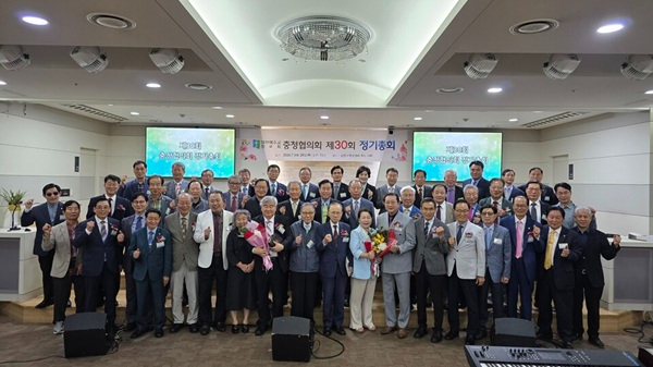 신석 단체.jpg